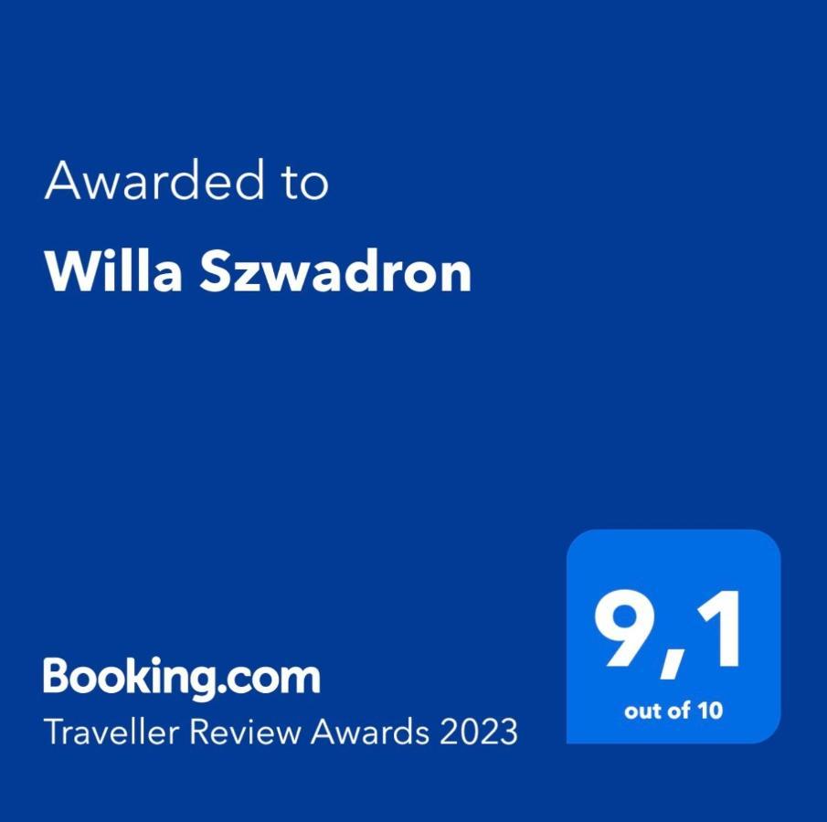 Willa Szwadron Łańcut Exteriér fotografie